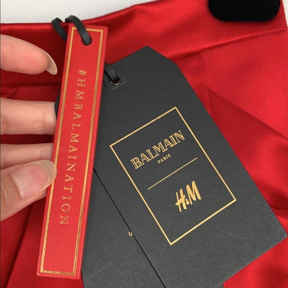 BNWT Balmain x H&M 100% Silk Satin Red Tulip Skirt - Picture 3 of 8